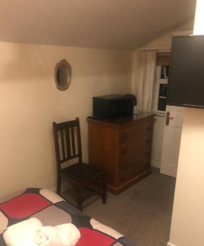 Private Comfortable Bedroom With Ensuite Privatunterkunft Dublin